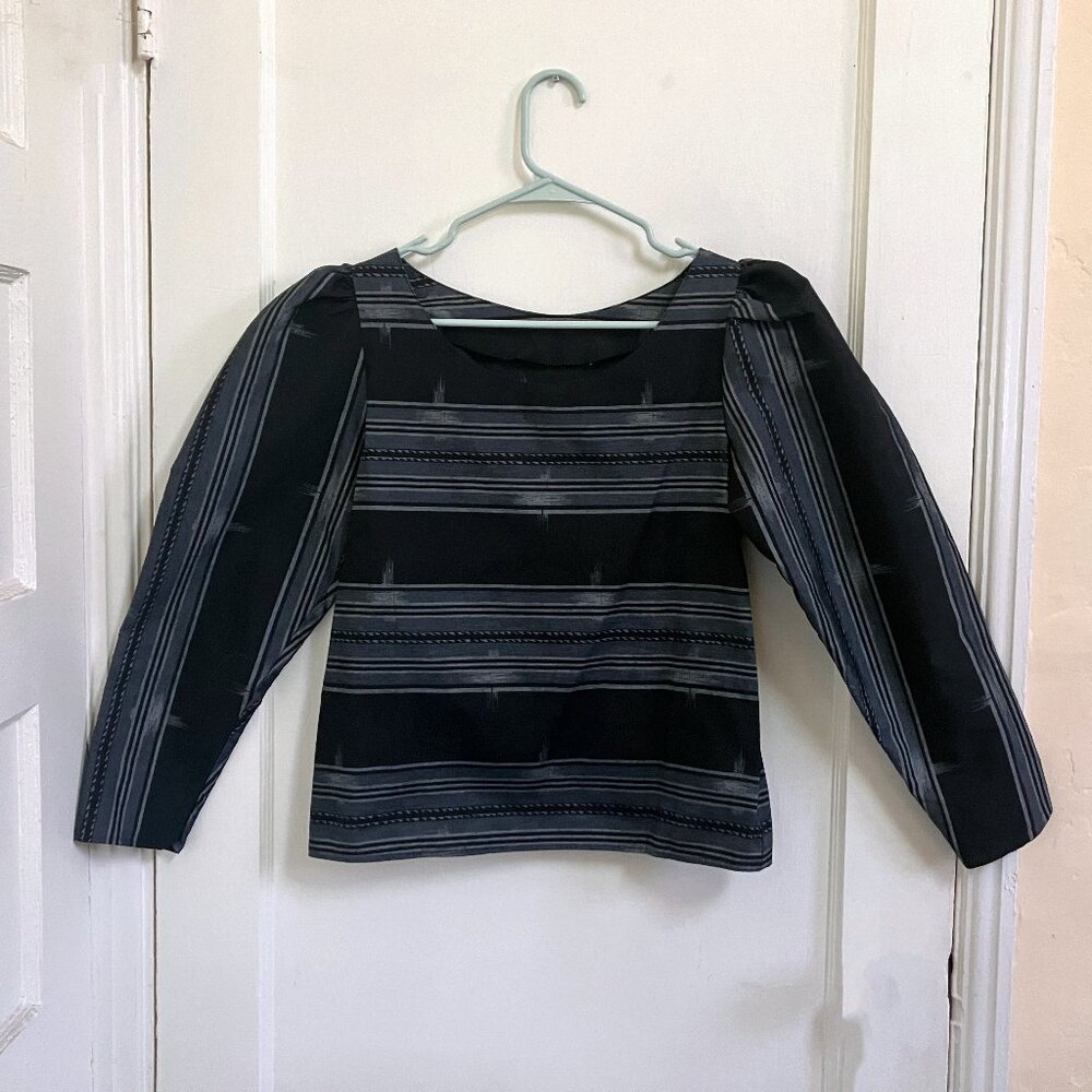 Vintage Woven Puff Sleeve Cropped Blouse